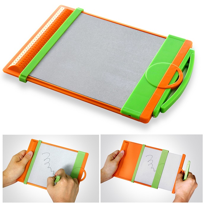 携帯筆談器 コミュニケーションボードの写真です。